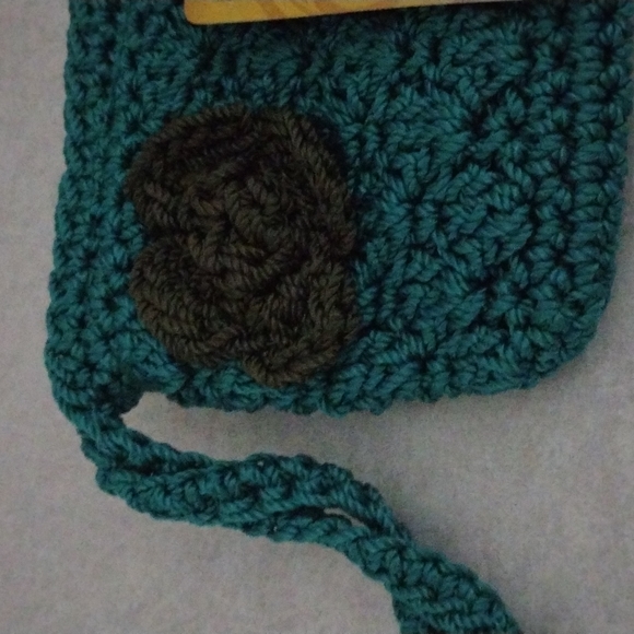Krishna crocheted wristlet. - Picture 3 of 8